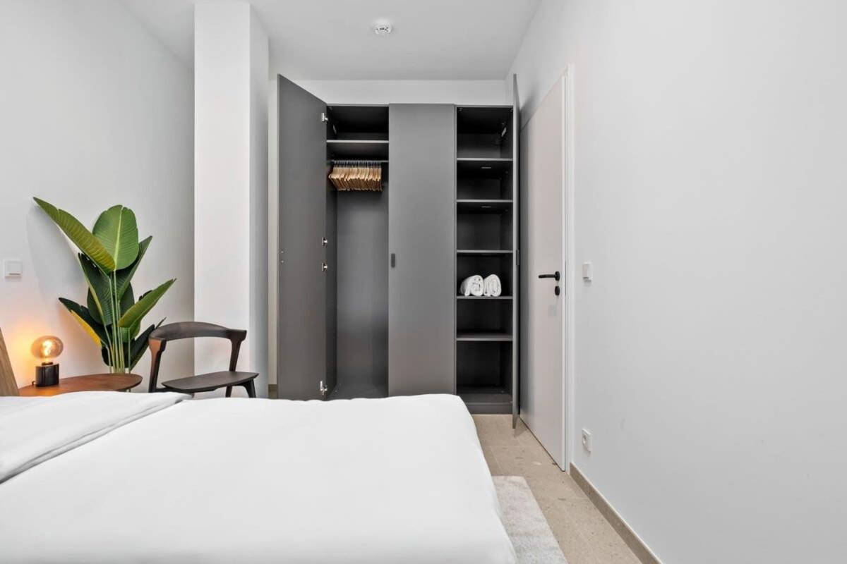Luxurious 2Br Apt With Balcony In Luxembourg Apartment Ngoại thất bức ảnh